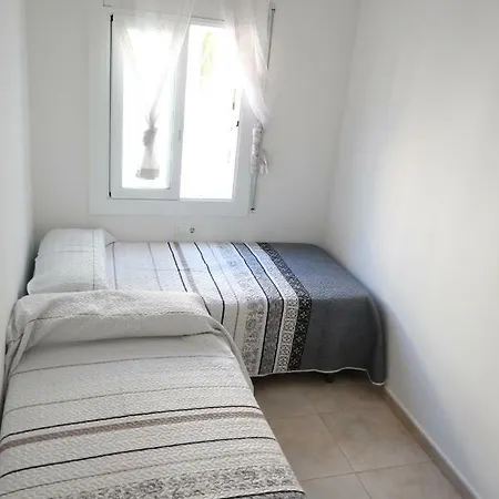 Orlina Apartment *